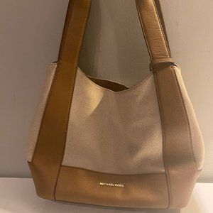 Michael Kors Marlon Medium Shoulder Tote